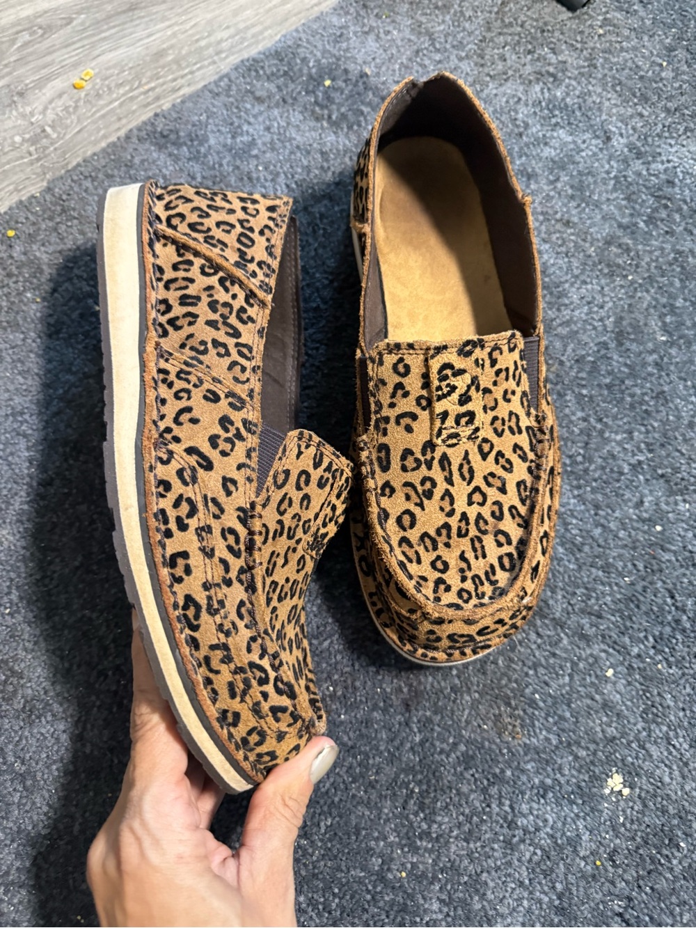 Womans Slip-On Loafers in Leopard Print Brown